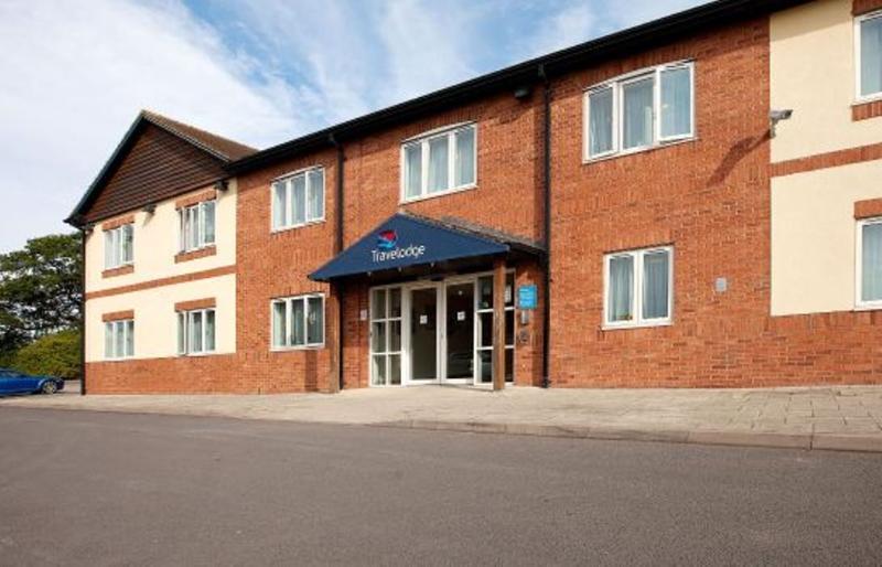 Travelodge Shrewsbury Battlefield Extérieur photo